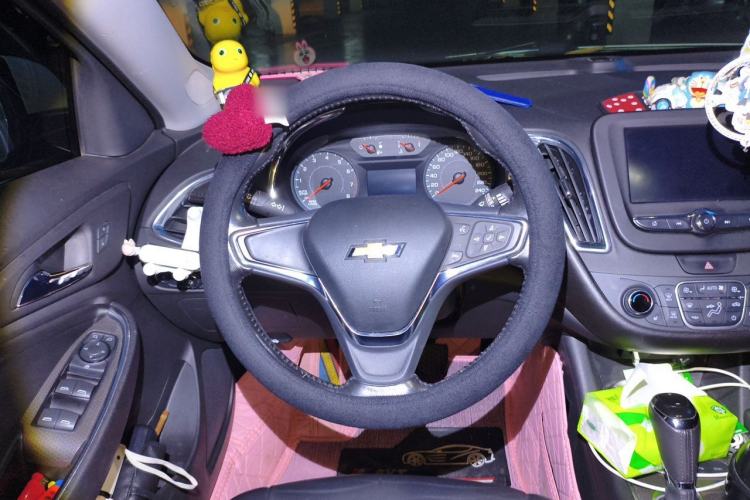 Used Chevrolet Malibu XL 2017 1.5T Automatic Ruichi Edition Steering Wheel