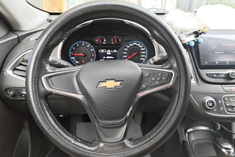 Used Chevrolet Malibu XL 2017 1.5T Automatic Ruichi Edition Steering Wheel