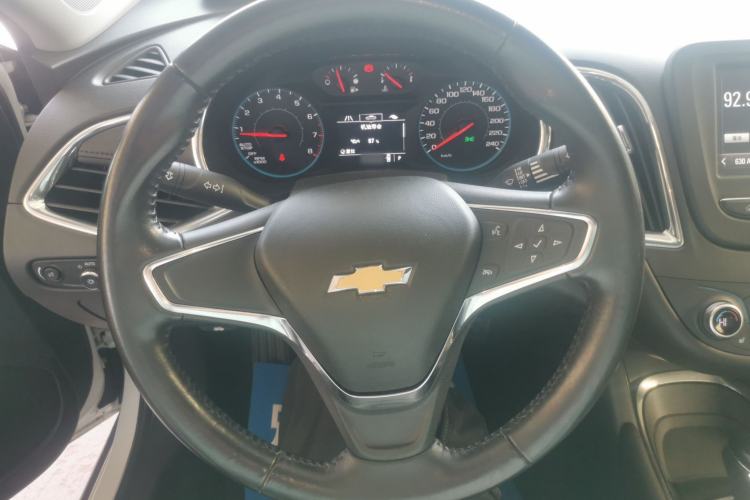 Used Chevrolet Malibu XL 2017 1.5T Automatic Ruichi Edition Steering Wheel