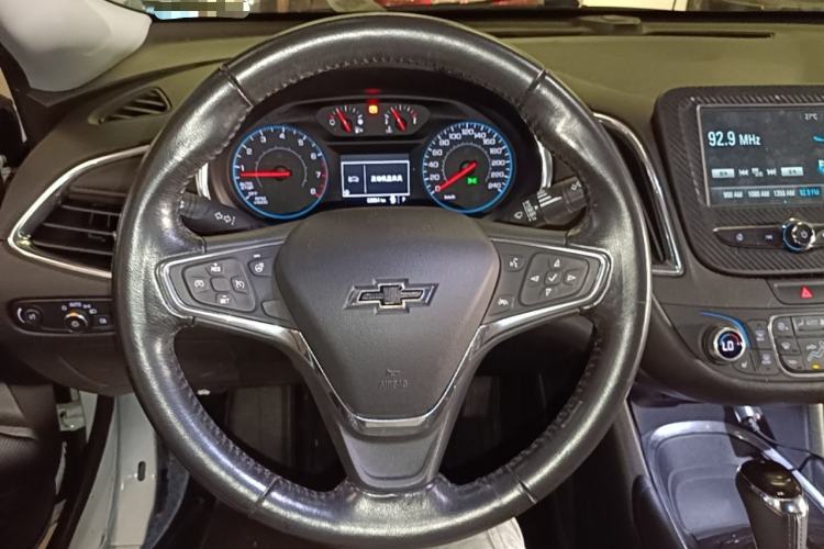 Used Chevrolet Malibu XL 2017 1.5T Automatic Ruichi Edition Steering Wheel