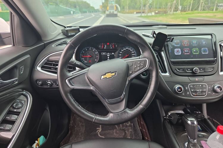 Used Chevrolet Malibu XL 2017 1.5T Automatic Ruichi Edition Steering Wheel