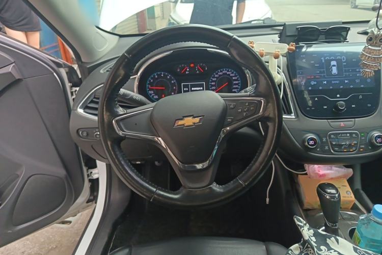 Used Chevrolet Malibu XL 2017 1.5T Automatic Ruichi Edition Steering Wheel