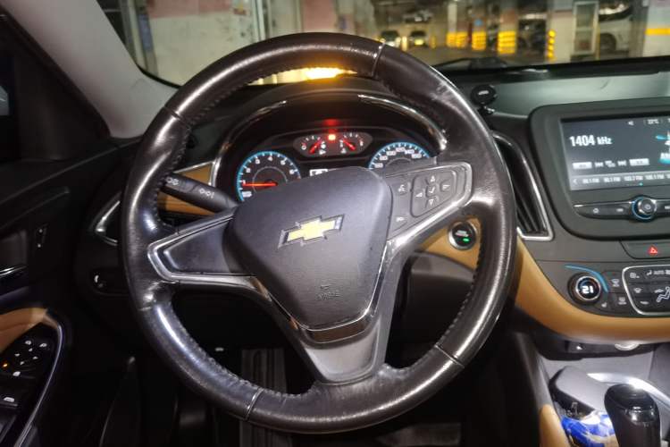 Used Chevrolet Malibu XL 2017 1.5T Automatic Ruichi Edition Steering Wheel
