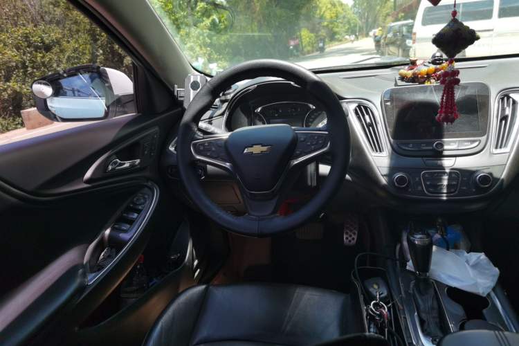 Used Chevrolet Malibu XL 2017 1.5T Dual-Clutch Ruimao Edition Steering Wheel