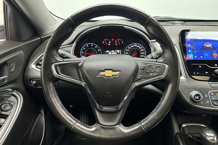 Used Chevrolet Malibu XL 2017 1.5T Automatic Ruichi Edition Steering Wheel