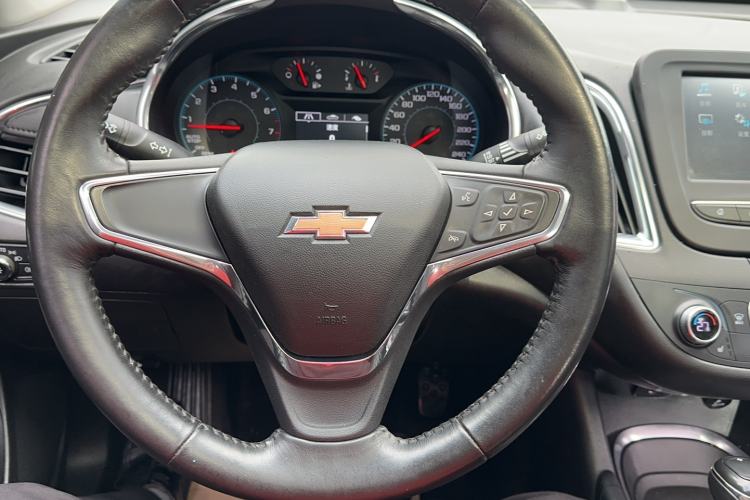 Used Chevrolet Malibu XL 2017 1.5T Automatic Ruichi Edition Steering Wheel