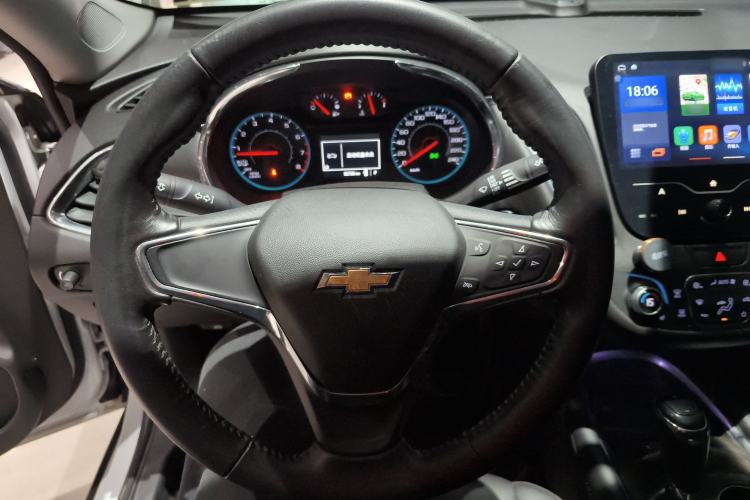 Used Chevrolet Malibu XL 2017 1.5T Automatic Ruichi Edition Steering Wheel
