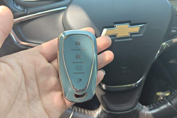 Used Chevrolet Malibu XL 2017 1.5T Automatic Ruichi Edition Vehicle Key