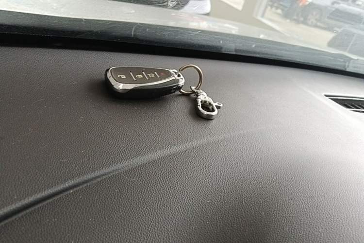Used Chevrolet Malibu XL 2017 1.5T Automatic Ruichi Edition Vehicle Key