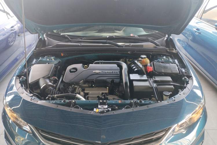 Used Chevrolet Malibu XL 2018 530T Automatic RuiChi Edition Engine Bay