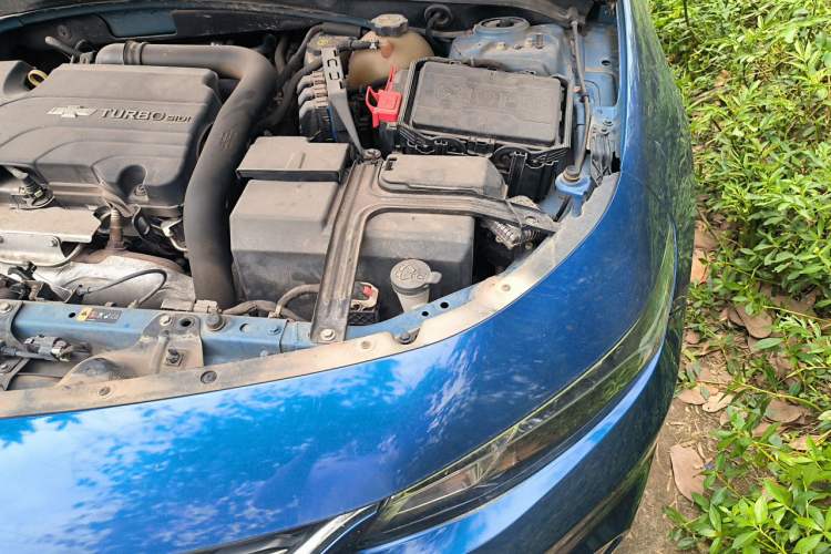 Used Chevrolet Malibu XL 2018 530T Automatic RuiChi Edition Engine Bay Left