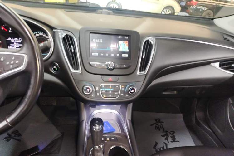 Used Chevrolet Malibu XL 2018 530T Automatic RuiChi Edition Audio And AC Panel