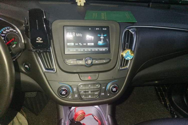 Used Chevrolet Malibu XL 2018 530T Automatic RuiChi Edition Audio And AC Panel