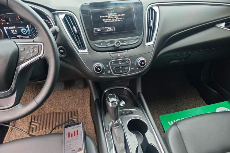 Used Chevrolet Malibu XL 2018 530T Automatic Ruiyi Edition Audio And AC Panel