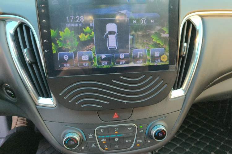 Used Chevrolet Malibu XL 2018 530T Automatic RuiChi Edition Audio And AC Panel