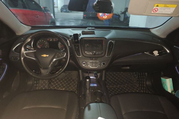 Used Chevrolet Malibu XL 2018 530T Automatic RuiChi Edition Center Console