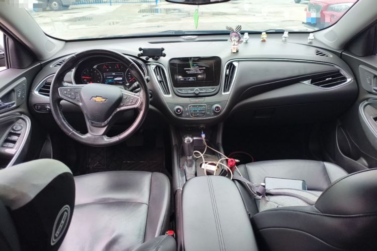 Used Chevrolet Malibu XL 2018 530T Automatic Ruiyi Edition Center Console
