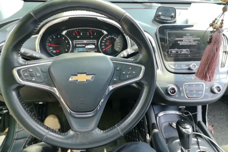 Used Chevrolet Malibu XL 2018 530T Automatic Ruiyi Edition Center Console