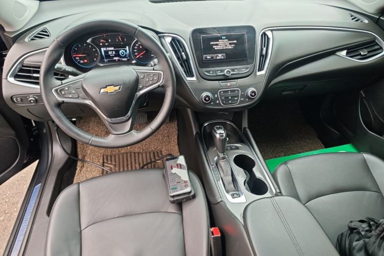 Used Chevrolet Malibu XL 2018 530T Automatic Ruiyi Edition Center Console