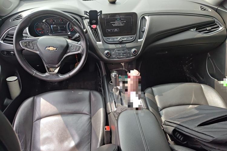Used Chevrolet Malibu XL 2018 530T Automatic Ruiyi Edition Center Console