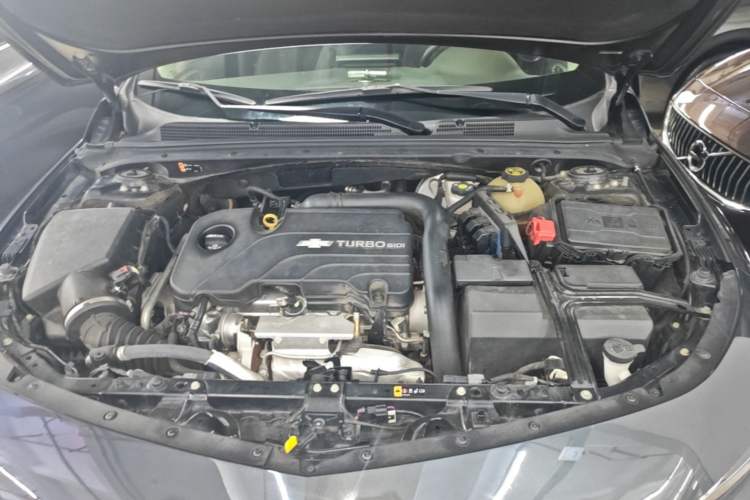 Used Chevrolet Malibu XL 2018 530T Automatic RuiChi Edition Engine Bay