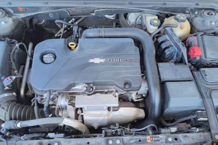 Used Chevrolet Malibu XL 2018 530T Automatic Luxury Edition Engine Bay