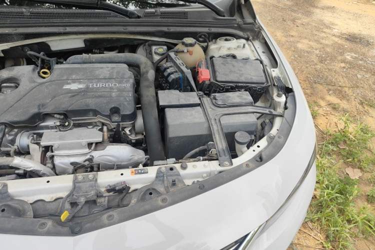 Used Chevrolet Malibu XL 2018 530T Automatic RuiChi Edition Engine Bay Left