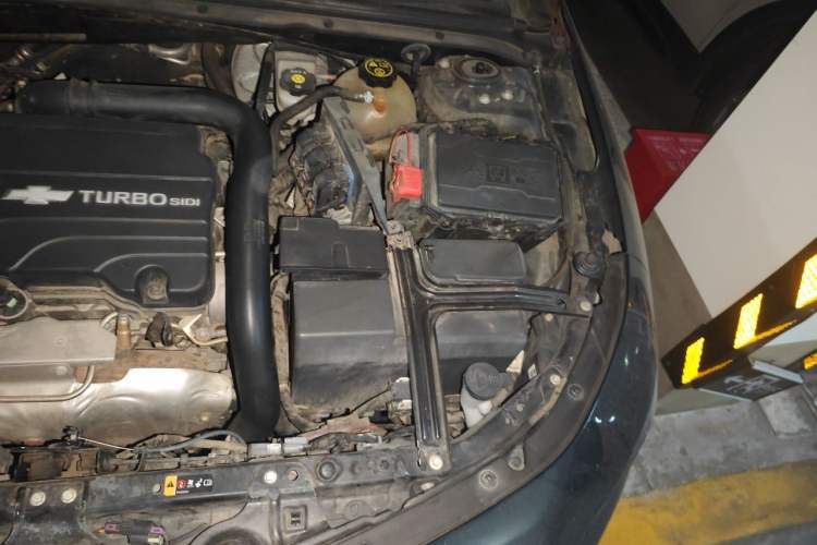 Used Chevrolet Malibu XL 2018 530T Automatic RuiChi Edition Engine Bay Left
