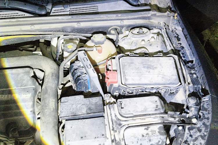 Used Chevrolet Malibu XL 2018 530T Automatic RuiChi Edition Engine Bay Left