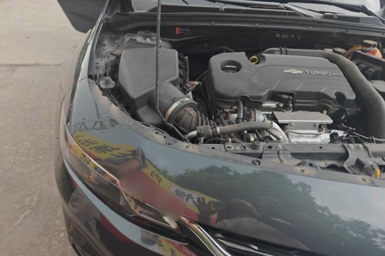 Used Chevrolet Malibu XL 2018 530T Automatic RuiChi Edition Engine Bay Right