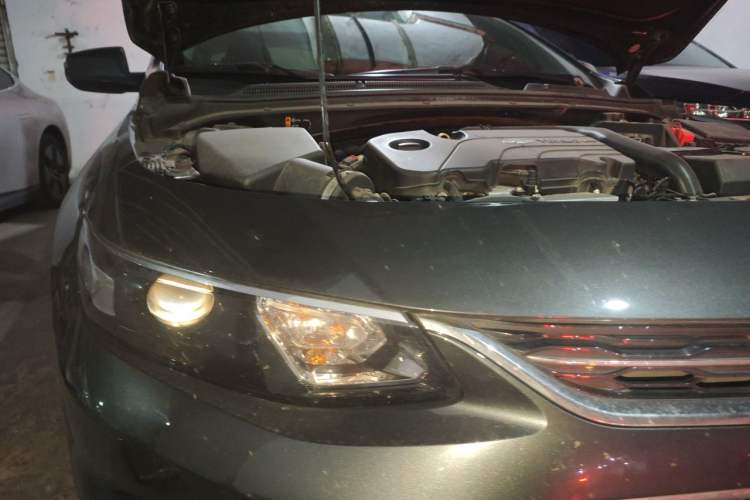 Used Chevrolet Malibu XL 2018 530T Automatic RuiChi Edition Engine Bay Right