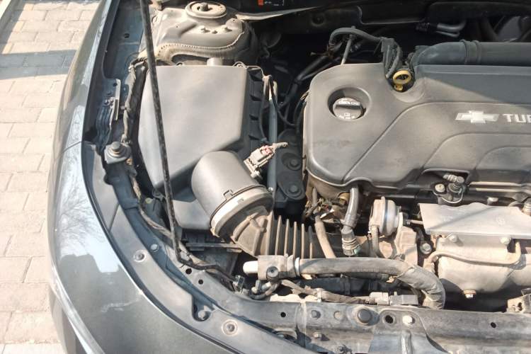 Used Chevrolet Malibu XL 2018 530T Automatic Ruiyi Edition Engine Bay Right