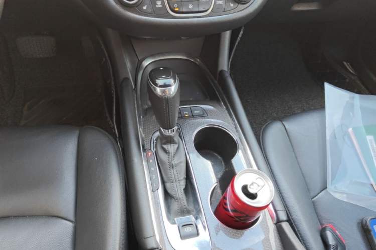 Used Chevrolet Malibu XL 2018 530T Automatic RuiChi Edition Gear Lever