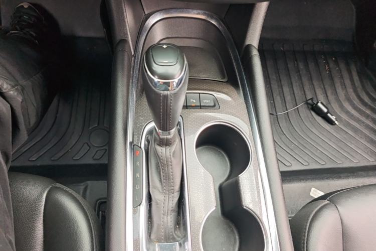 Used Chevrolet Malibu XL 2018 530T Automatic Ruiyi Edition Gear Lever
