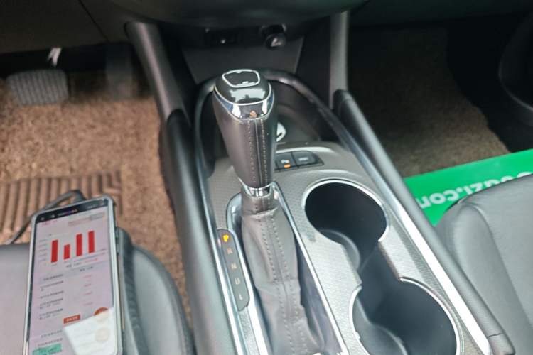 Used Chevrolet Malibu XL 2018 530T Automatic Ruiyi Edition Gear Lever