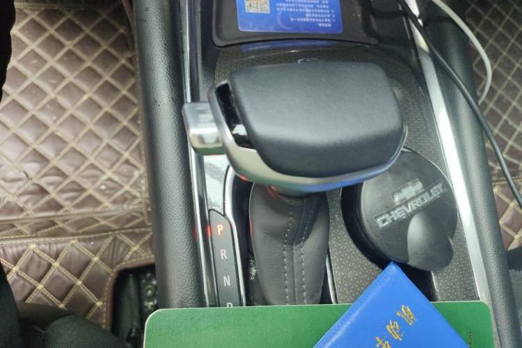 Used Chevrolet Malibu XL 2018 530T Automatic Ruiyi Edition Gear Lever