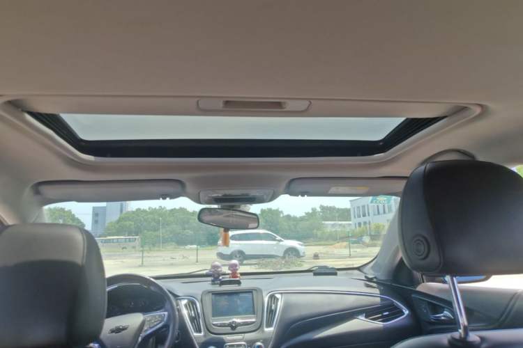 Used Chevrolet Malibu XL 2018 530T Automatic RuiChi Edition Headliner