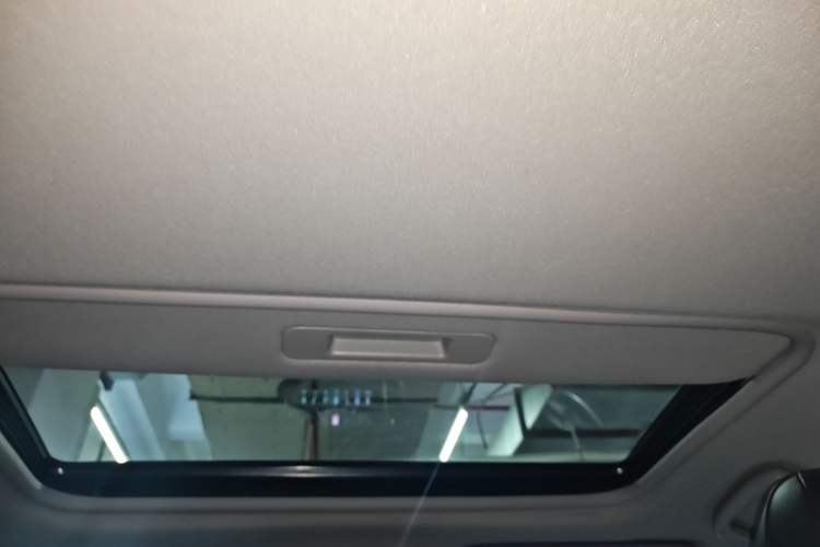 Used Chevrolet Malibu XL 2018 530T Automatic RuiChi Edition Headliner