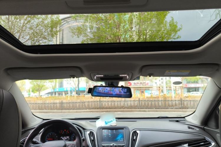 Used Chevrolet Malibu XL 2018 530T Automatic RuiChi Edition Headliner