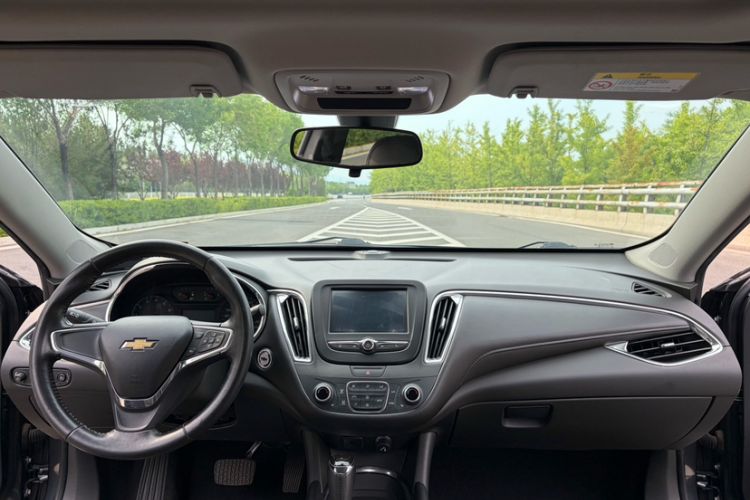 Used Chevrolet Malibu XL 2018 530T Automatic RuiChi Edition Interior 2