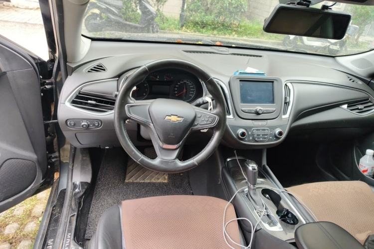 Used Chevrolet Malibu XL 2018 530T Automatic RuiChi Edition Interior 2