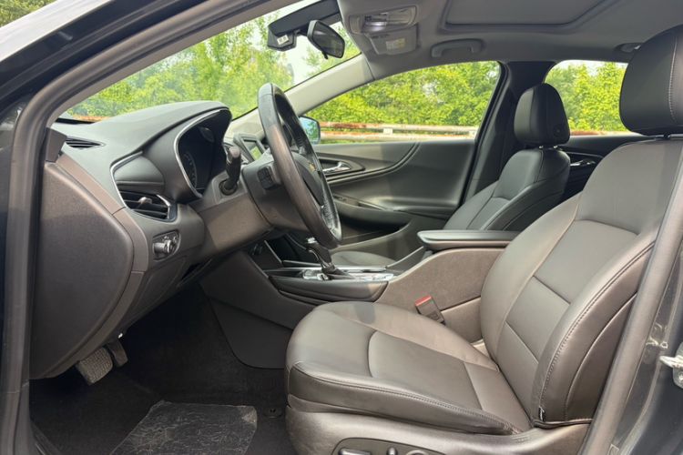 Used Chevrolet Malibu XL 2018 530T Automatic RuiChi Edition Interior 3