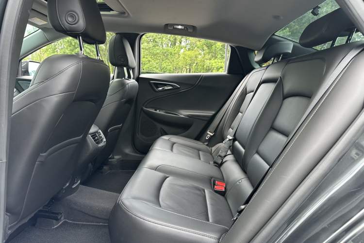 Used Chevrolet Malibu XL 2018 530T Automatic Ruiyi Edition Interior 9