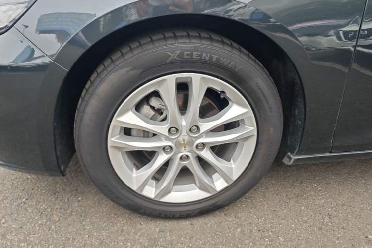 Used Chevrolet Malibu XL 2018 530T Automatic Ruiyi Edition Left Front Wheel Hub