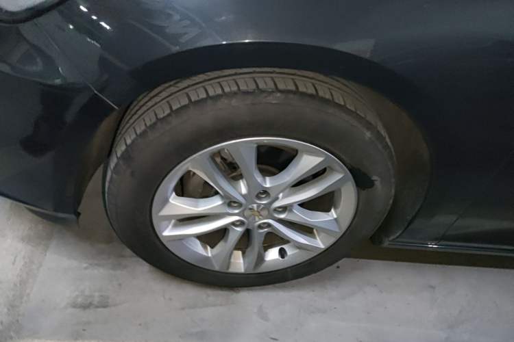 Used Chevrolet Malibu XL 2018 530T Automatic RuiChi Edition Left Front Wheel Hub