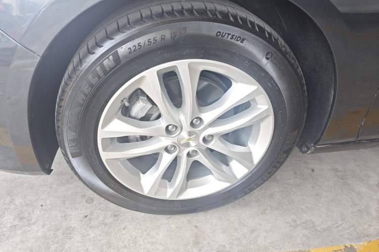 Used Chevrolet Malibu XL 2018 530T Automatic RuiChi Edition Left Front Wheel Hub