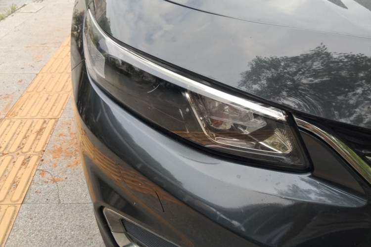 Used Chevrolet Malibu XL 2018 530T Automatic Ruiyi Edition Right Front Headlight