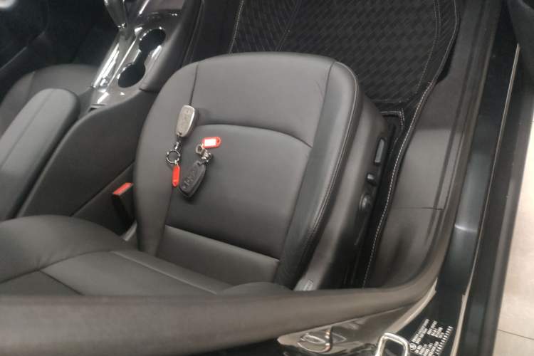 Used Chevrolet Malibu XL 2018 530T Automatic RuiChi Edition Right Front Seat
