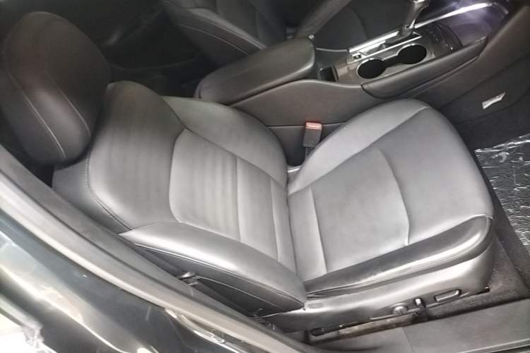 Used Chevrolet Malibu XL 2018 530T Automatic RuiChi Edition Right Front Seat
