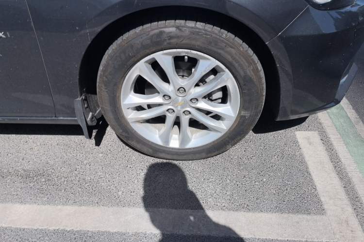 Used Chevrolet Malibu XL 2018 530T Automatic Ruiyi Edition Right Front Wheel Hub